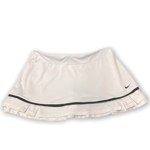 Nike tennis skirt skort size large